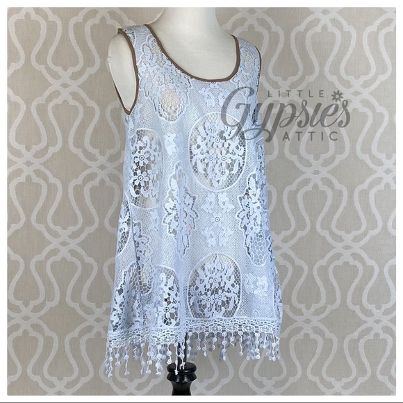 Ryu Layer Everything Crochet Top - Picture 2 of 16